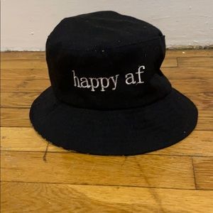 Reversible bucket hat